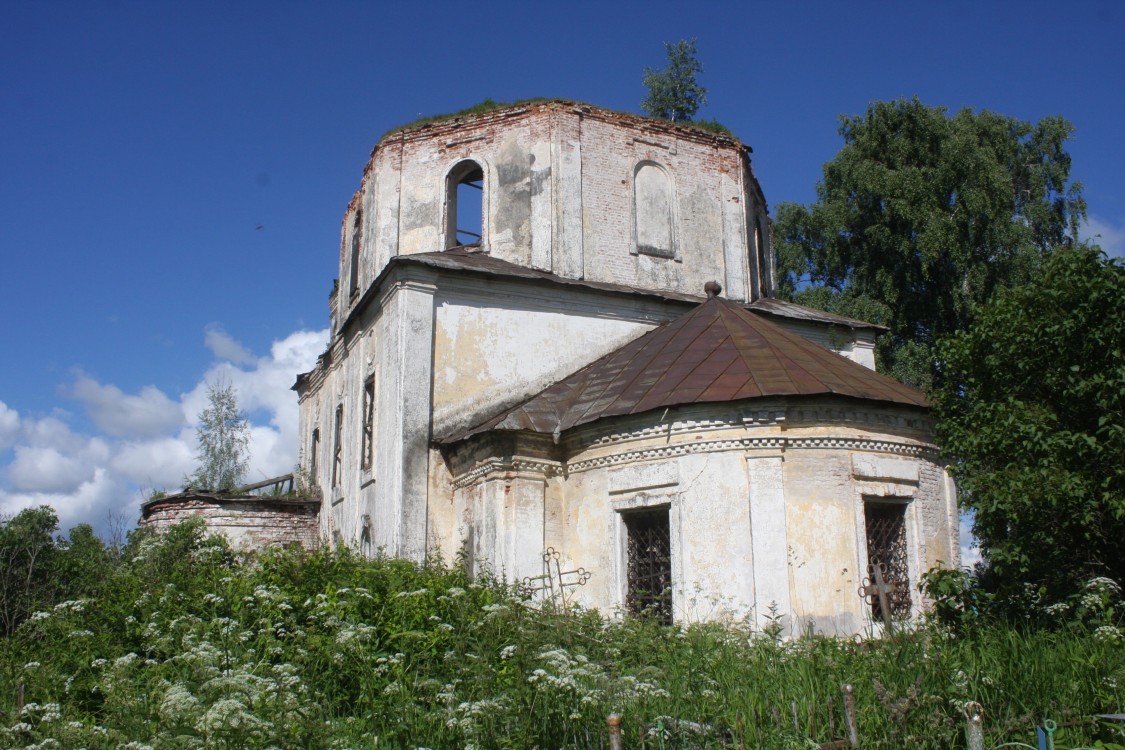 Мицино (Медведево). Церковь Богоявления Господня. фасады