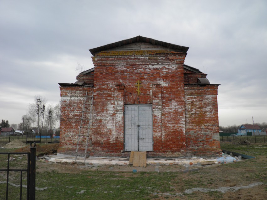 Церковь Покрова Пресвятой Богородицы, Никольское (Ядринский район, Республика Чувашия). фасады