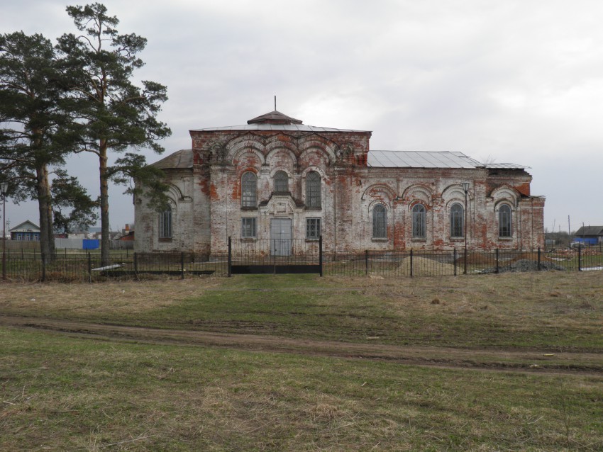 Церковь Покрова Пресвятой Богородицы, Никольское (Ядринский район, Республика Чувашия). фасады