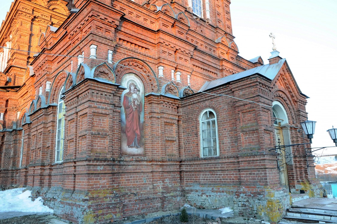 Церковь Михаила Архангела, Семьяны (Воротынский район, Нижегородская область). архитектурные детали
