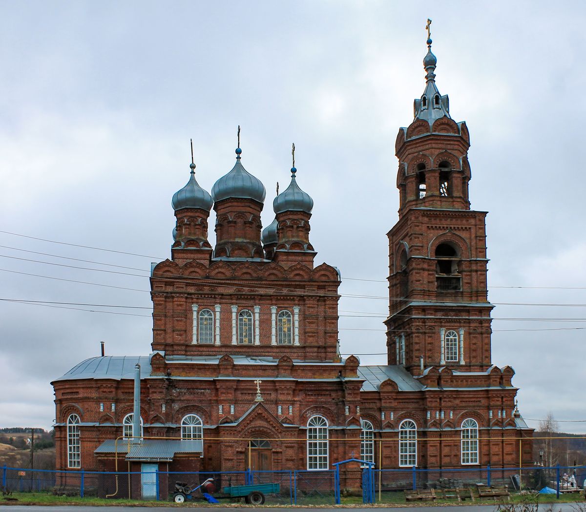 Церковь Михаила Архангела, Семьяны (Воротынский район, Нижегородская область). фасады