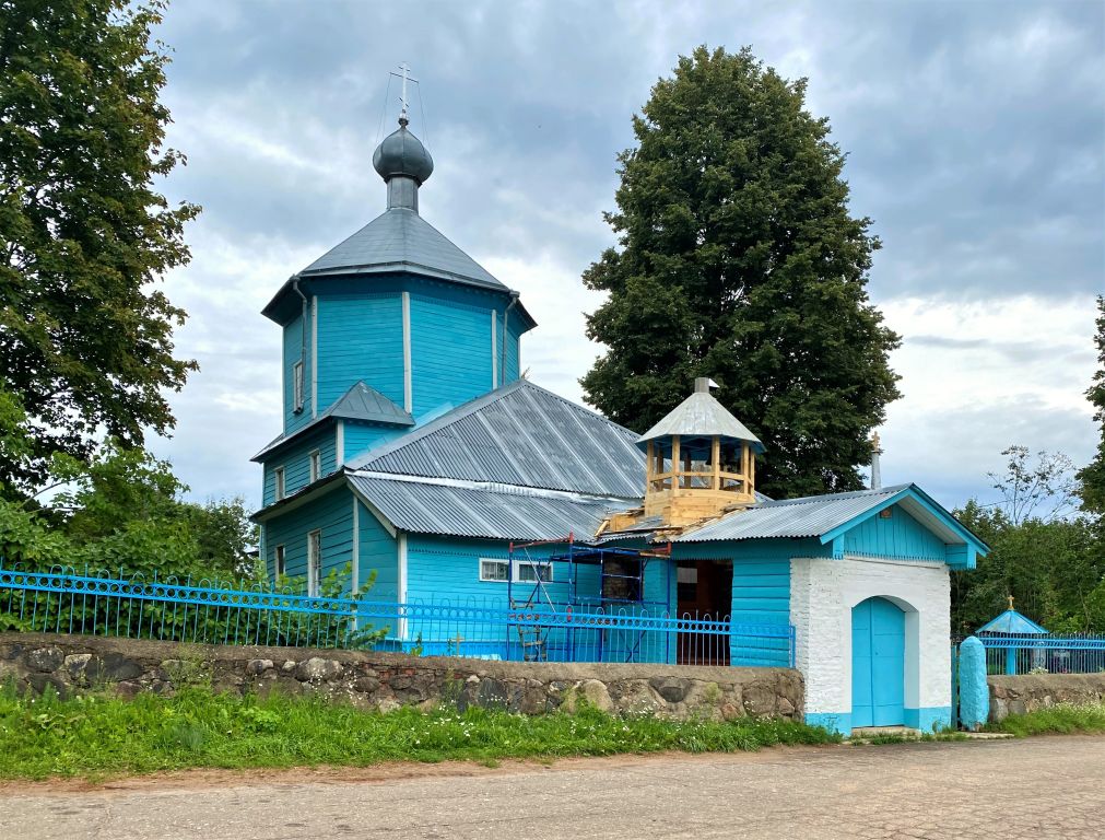 Церковь Покрова Пресвятой Богородицы, Медвёдово (Локнянский район, Псковская область). фасады, Вид с северо-запада