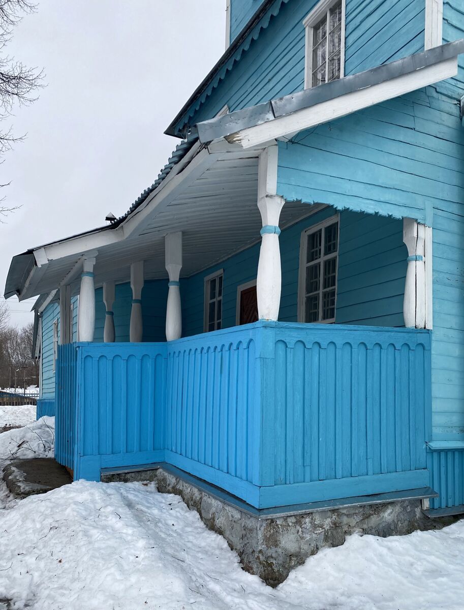 Церковь Покрова Пресвятой Богородицы, Медвёдово (Локнянский район, Псковская область). архитектурные детали, Южное крыльцо