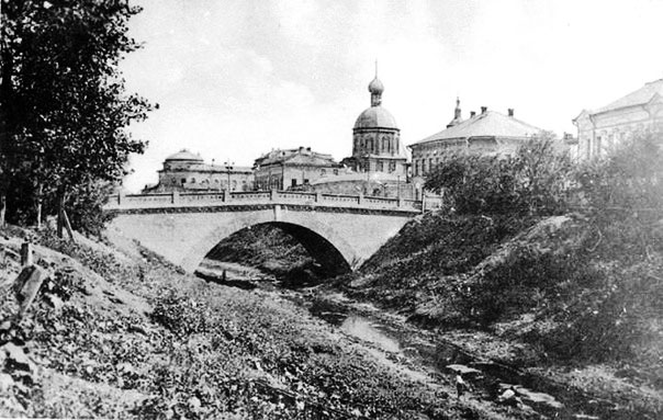 Вахитовский район. Подворье Раифского монастыря. Церковь Московских чудотворцев Петра, Алексия, Филиппа и Ермогена. архивная фотография, Вид церкви с протоки Булак. Фото начала XX в.с СД 