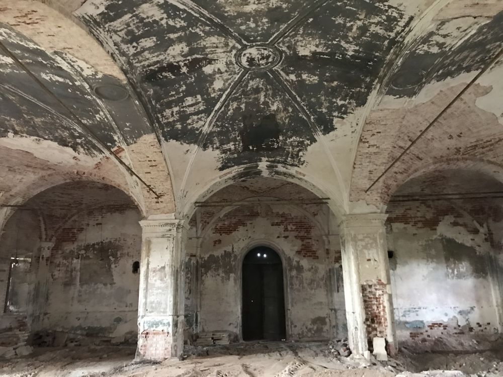 Церковь Ризоположения (Положения ризы Христа Спасителя в Успенском соборе в Кремле), Тихий Плёс (Верхнеуслонский район, Республика Татарстан). интерьер и убранство