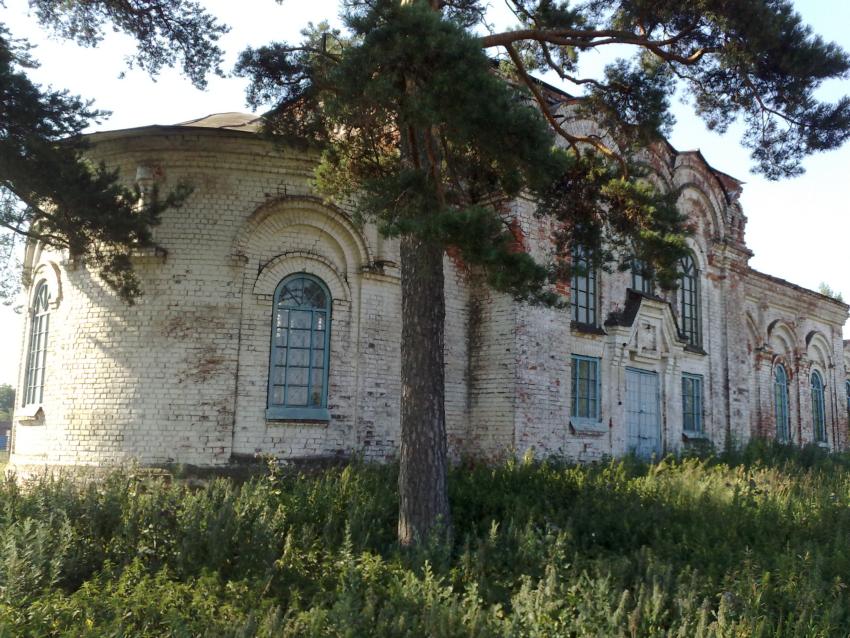 Церковь Покрова Пресвятой Богородицы, Никольское (Ядринский район, Республика Чувашия). общий вид в ландшафте