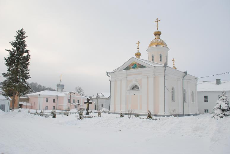 Троицкий Дерманский женский монастырь, Дермань 2-я (Здолбуновский район, Украина, Ровненская область). фасады, Троицкая церковь.