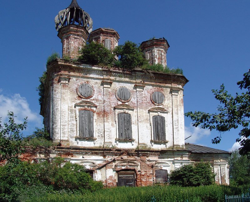 Церковь Воскресения Христова, Сараево (Нерехтский район, Костромская область). фасады