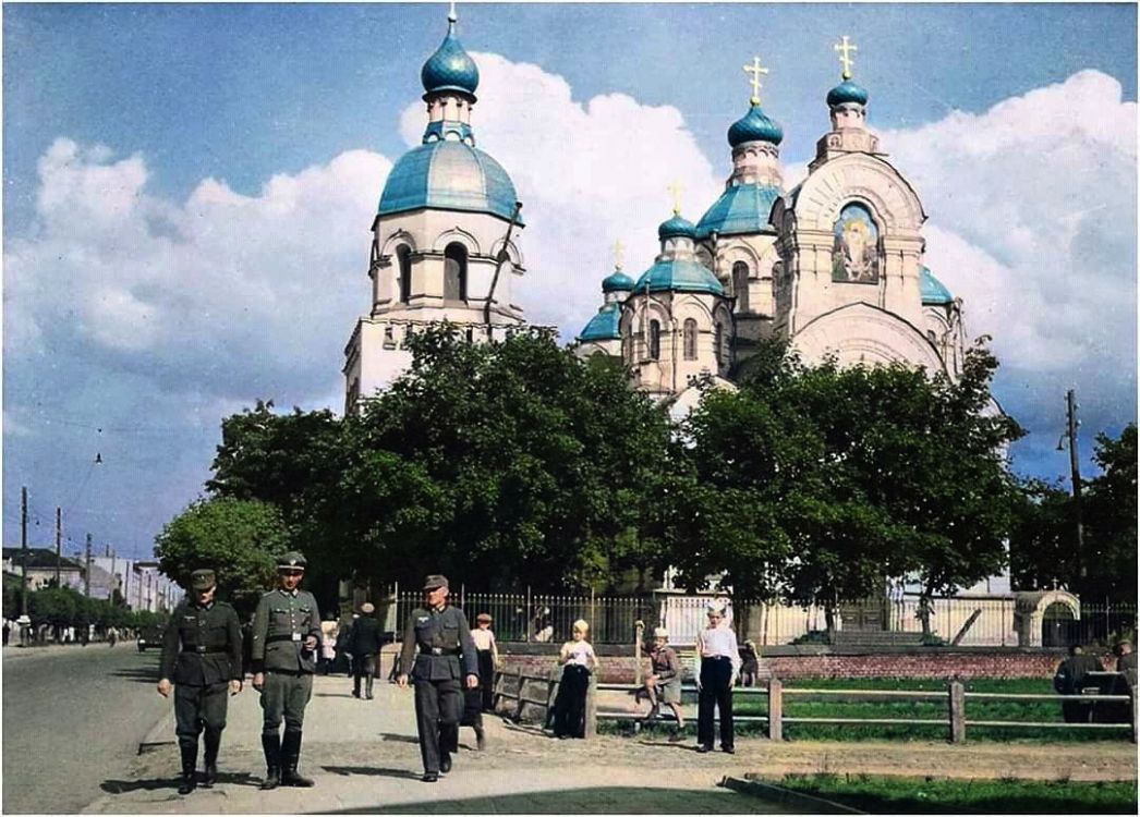 Кафедральный собор Воскресения Христова, Ровно (Ровно, город, Украина, Ровненская область). архивная фотография, Фото 1942 г. с аукциона e-bay.de