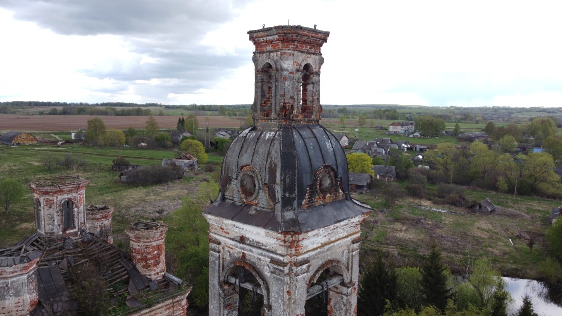 Церковь Воскресения Христова, Сараево (Нерехтский район, Костромская область). архитектурные детали