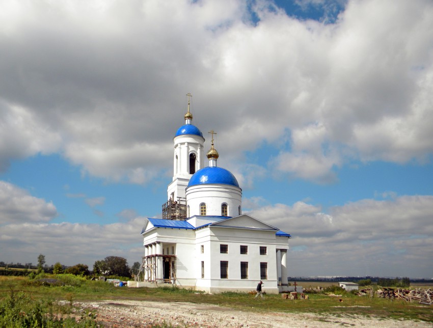 Букреевка. Церковь Митрофана Воронежского. фасады