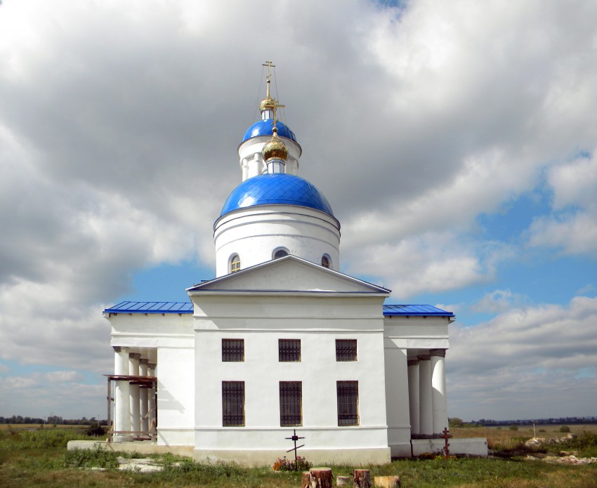 Букреевка. Церковь Митрофана Воронежского. фасады