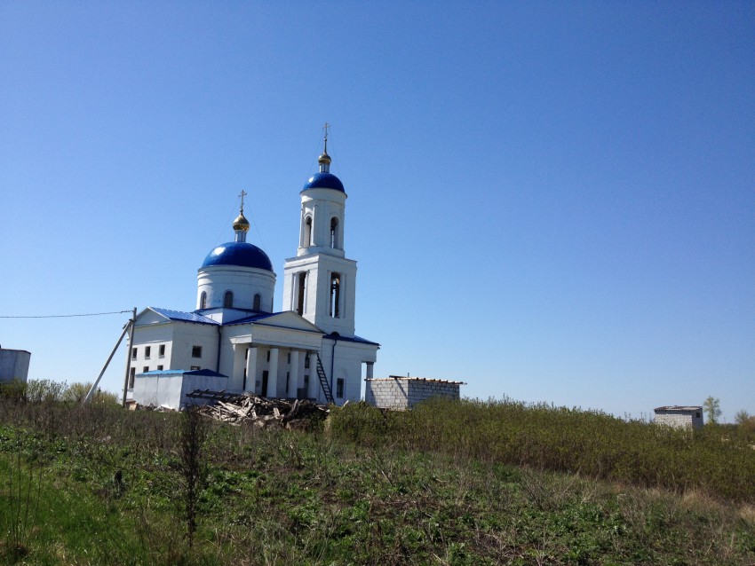 Церковь Митрофана Воронежского, Букреевка (Курский район, Курская область). фасады