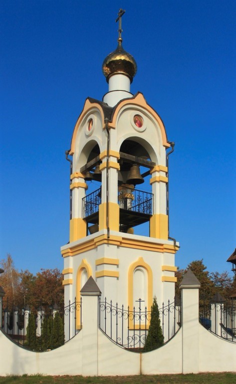Церковь Царственных страстотерпцев, Курск (Курск, город, Курская область). дополнительная информация, Колокольня
