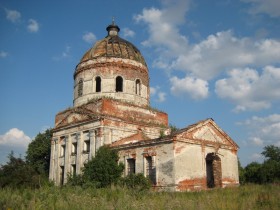 Ризадеево. Церковь Михаила Архангела