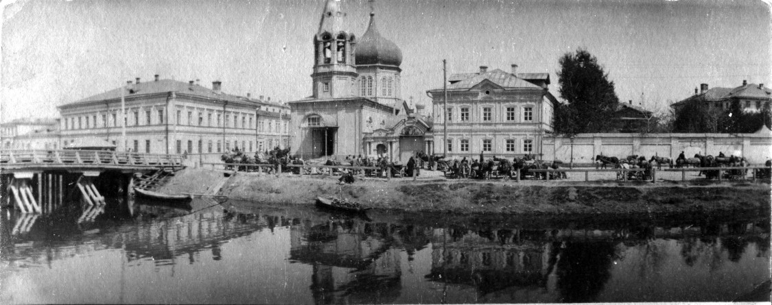 Церковь Николая Чудотворца единоверческого прихода, Вахитовский район (Казань, город, Республика Татарстан). архивная фотография, 1890-1900-е Вид с противоположной стороны Булака