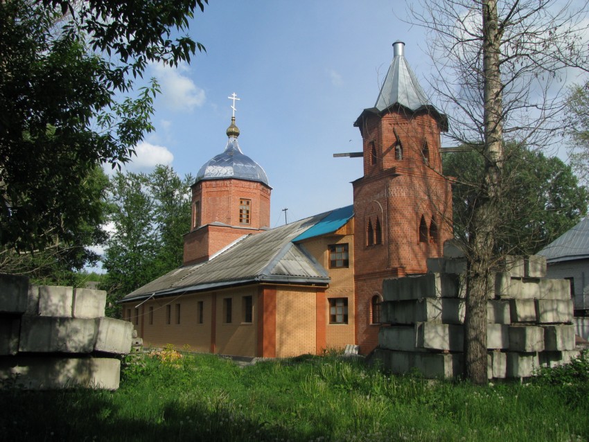Церковь Троицы Живоначальной в посёлке Аккумулятор, Курск (Курск, город, Курская область). фасады