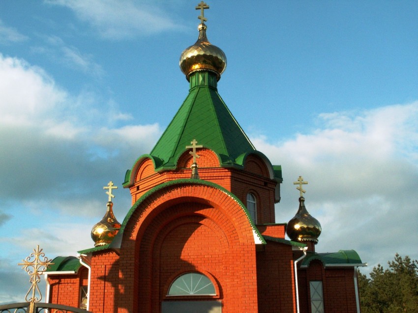 Церковь Покрова Пресвятой Богородицы, Кустовое (Яковлевский район, Белгородская область). архитектурные детали