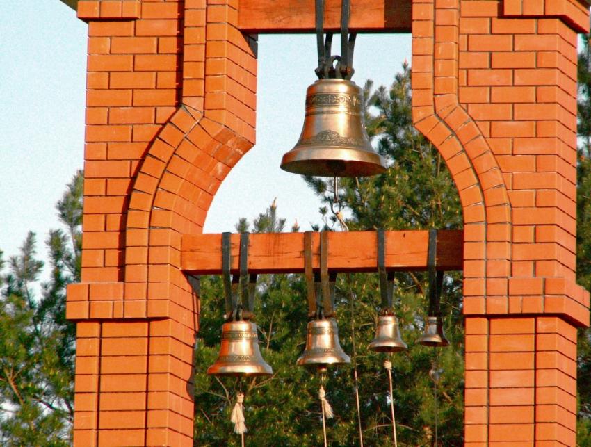 Церковь Покрова Пресвятой Богородицы, Кустовое (Яковлевский район, Белгородская область). архитектурные детали