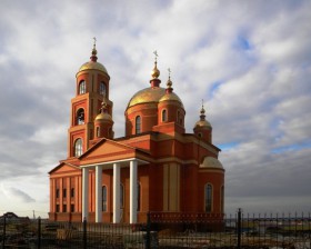 Строитель. Церковь Новомучеников и исповедников Белгородских