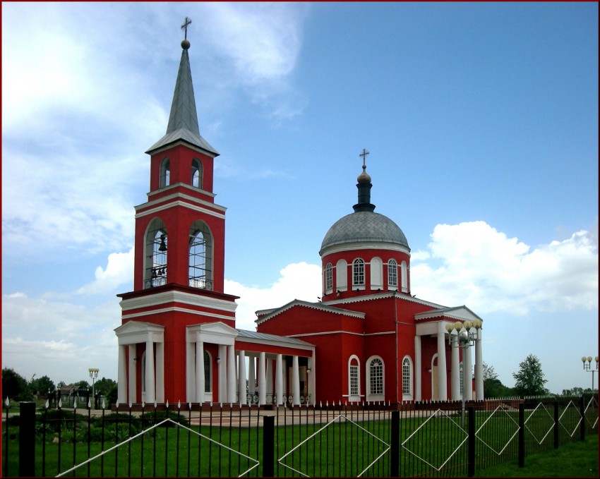 Церковь Воскресения Христова, Хотмыжск (Борисовский район, Белгородская область). общий вид в ландшафте