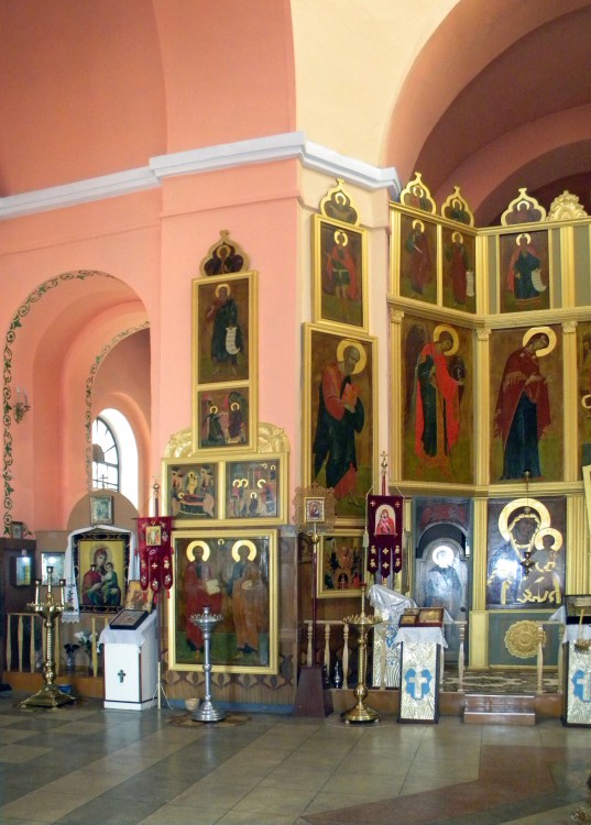 Церковь Воскресения Христова, Хотмыжск (Борисовский район, Белгородская область). интерьер и убранство