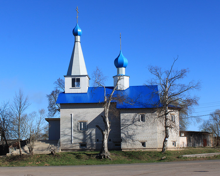 Церковь Пантелеимона Целителя, Колчаново (Волховский район, Ленинградская область). фасады, Южный фасад