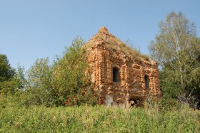 Спасское, урочище. Церковь Преображения Господня