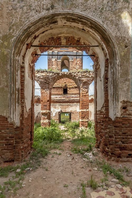 Кадное (Георгиевское). Церковь Георгия Победоносца. архитектурные детали