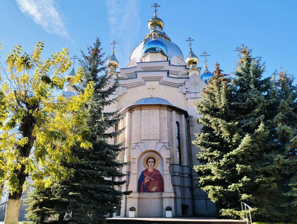 Восточный фасад, фасады. Собор Пантелеимона Целителя, Ессентуки (Ессентуки, город, Ставропольский край)