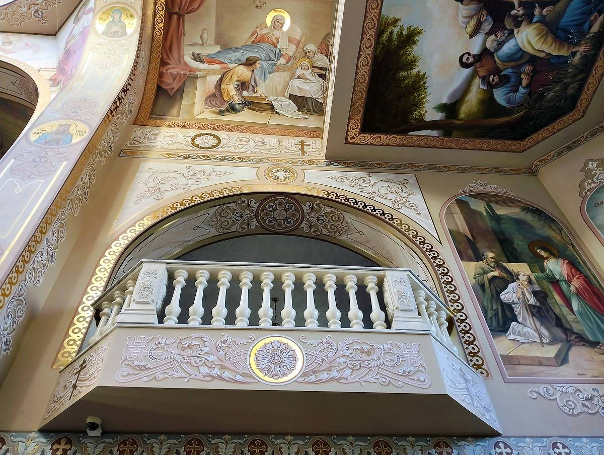 интерьер и убранство. Собор Пантелеимона Целителя, Ессентуки (Ессентуки, город, Ставропольский край)