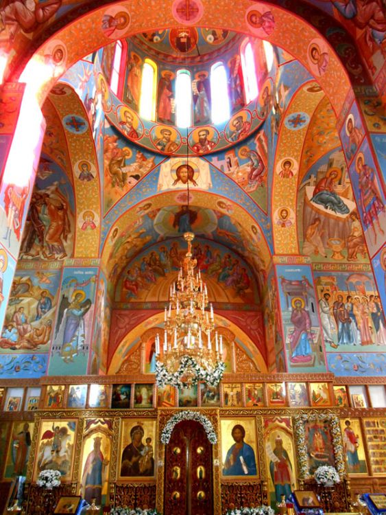 Церковь Успения Пресвятой Богородицы, Ессентукская (Предгорный район, Ставропольский край). интерьер и убранство