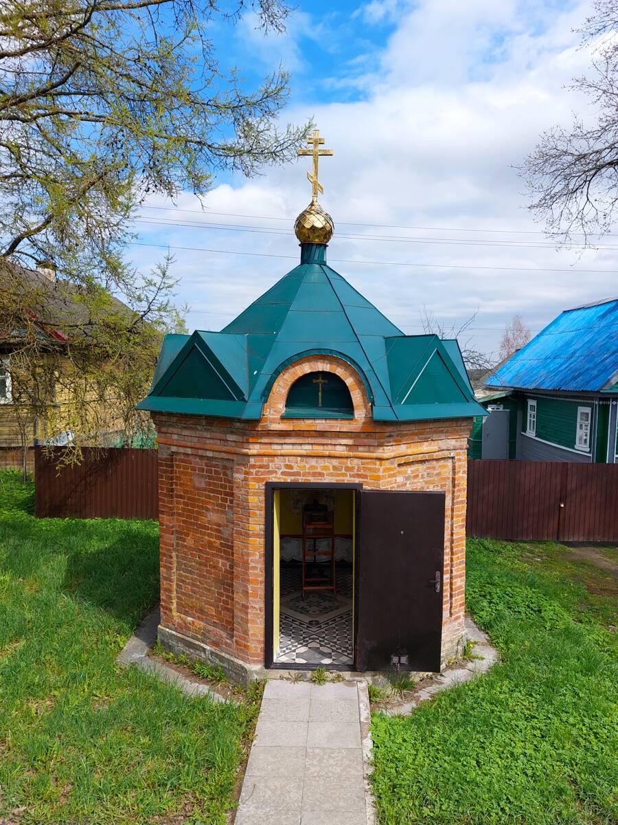Часовня Василия Великого, Чернавино (Волховский район, Ленинградская область). фасады