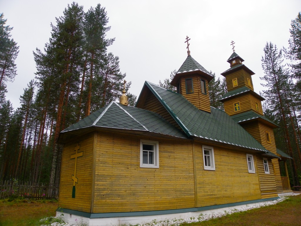 Верхнеолонецкий. Церковь Фаддея Петрозаводского. фасады