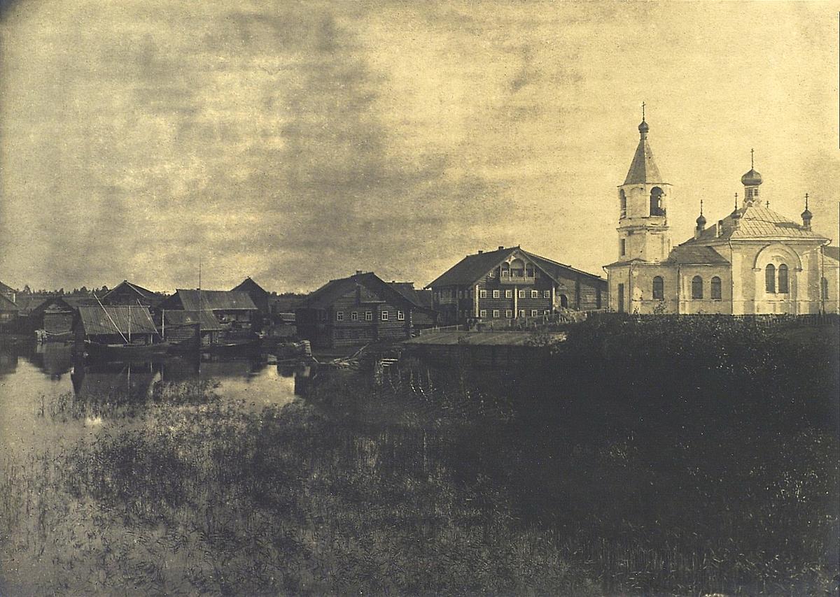 Фото 1899 года из фондов Музея антропологии и этнографии имени Петра Великого РАН. Автор М.А. Круковский, архивная фотография. Церковь Алексия, человека Божия, Великая Губа (Медвежьегорский район, Республика Карелия)