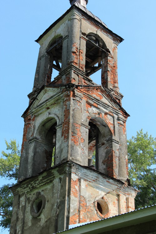 Церковь Михаила Архангела, Семёновское (Брейтовский район, Ярославская область). архитектурные детали