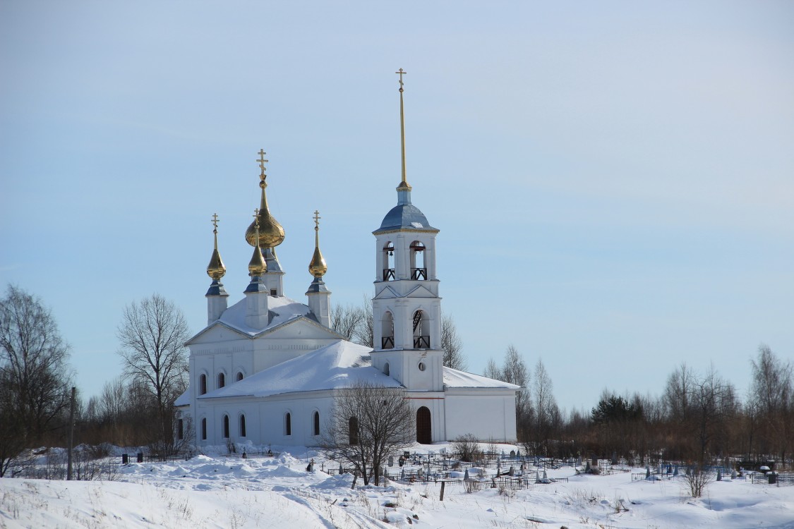 Церковь Михаила Архангела, Семёновское (Брейтовский район, Ярославская область). фасады