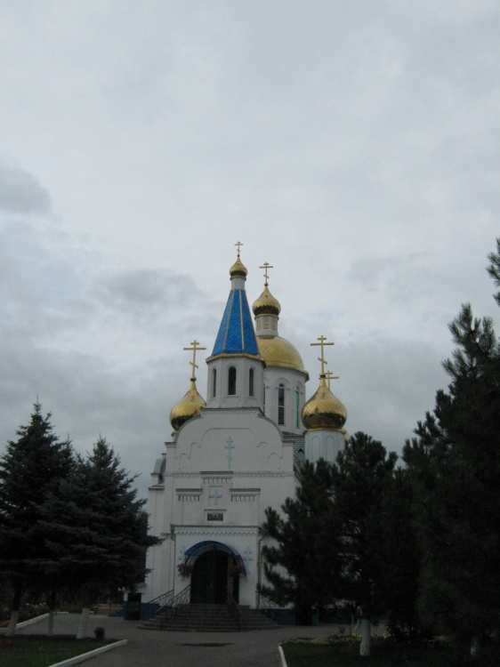 Церковь Успения Пресвятой Богородицы, Ессентукская (Предгорный район, Ставропольский край). фасады