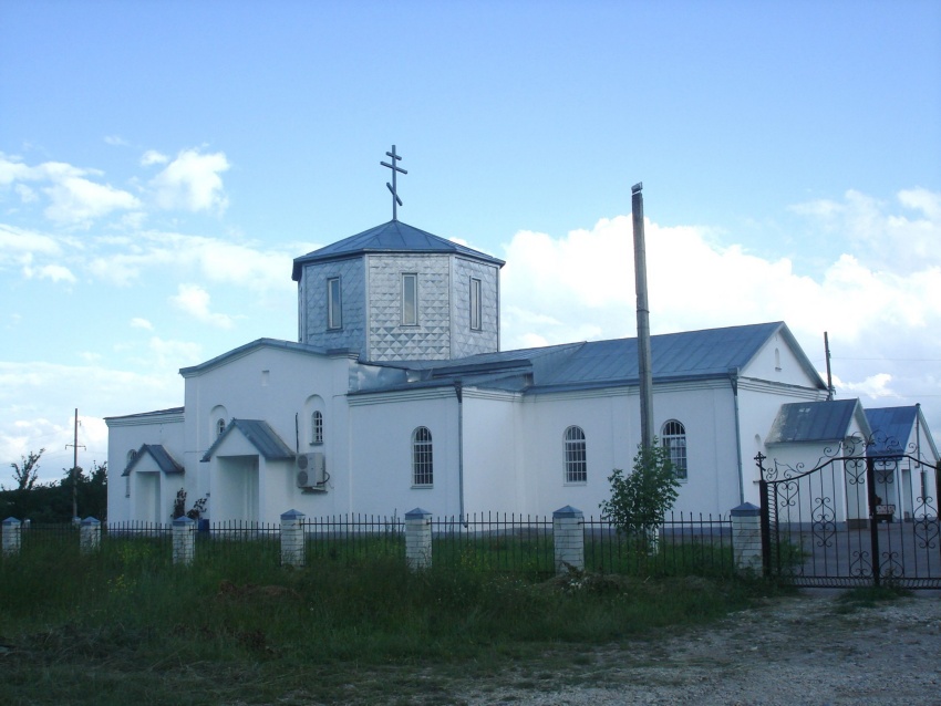 Церковь Иоакима и Анны, Санамер (Предгорный район, Ставропольский край). фасады