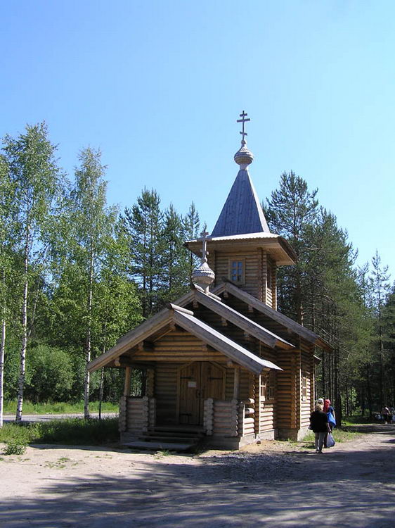 Часовня Успения Пресвятой Богородицы, Медвежьегорск (Медвежьегорский район, Республика Карелия). фасады