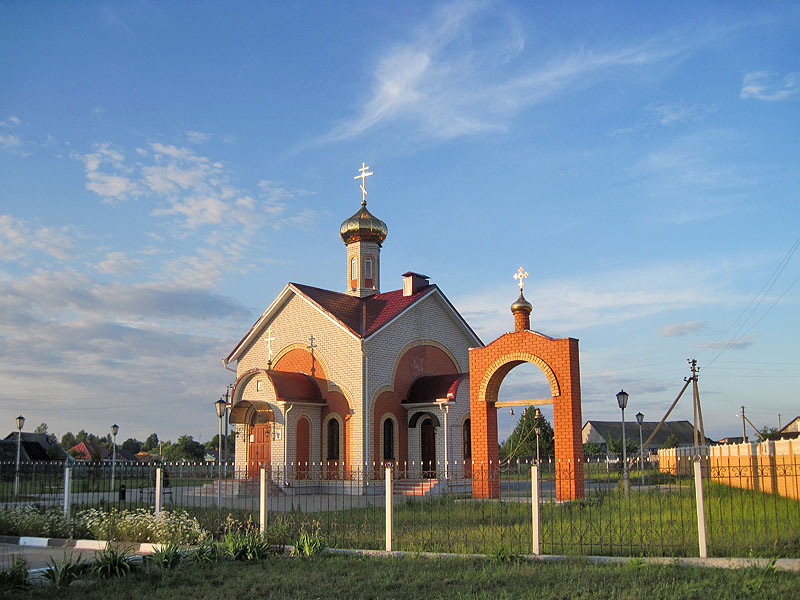 Домашово. Церковь Николая Чудотворца. общий вид в ландшафте