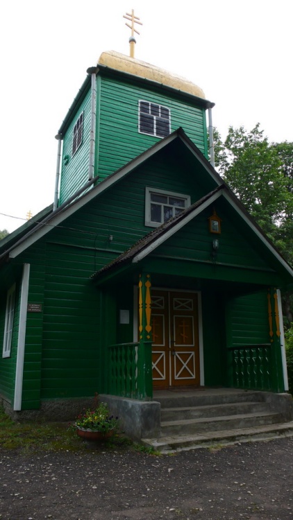 Церковь Николая Чудотворца, Лавры (Печорский район, Псковская область). фасады