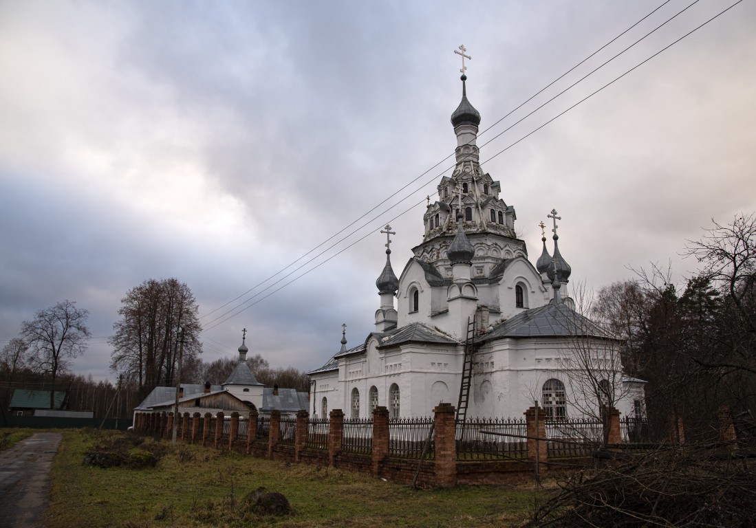 Церковь Николая Чудотворца, Сергиевское (Угличский район, Ярославская область). фасады