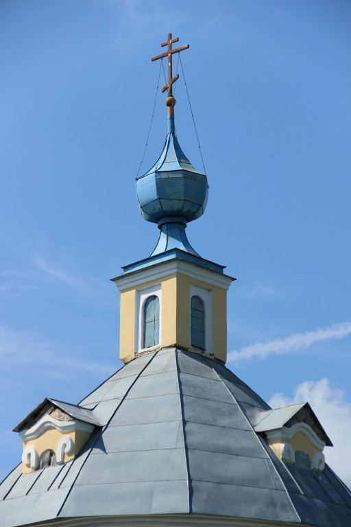 Церковь Троицы Живоначальной, Троицкое (Угличский район, Ярославская область). архитектурные детали