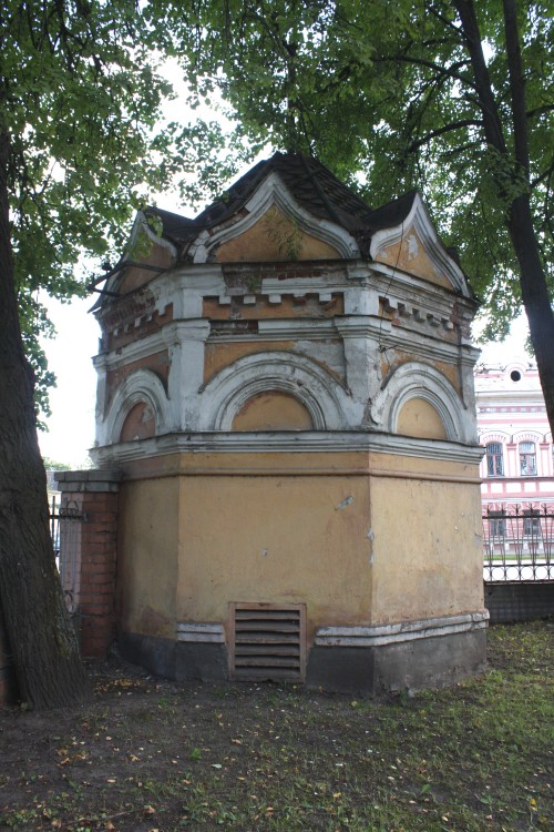 Часовня Петра и Павла, Углич (Угличский район, Ярославская область). фасады
