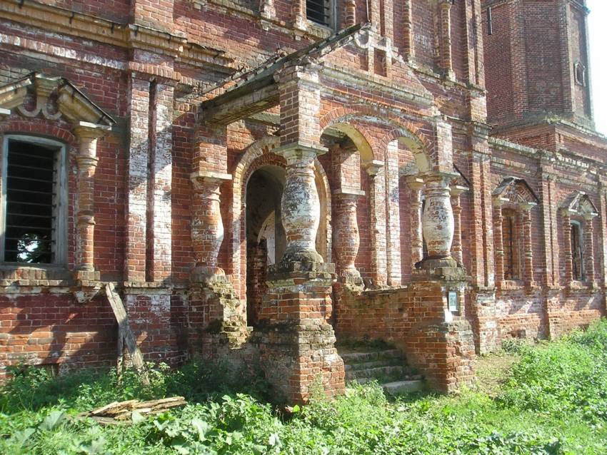 Церковь Жён-мироносиц, Линдо-Пустынь (Бор, ГО, Нижегородская область). архитектурные детали