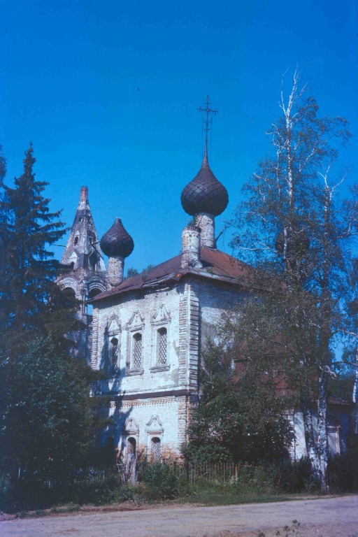Нефедьево (Отрадновское с/п). Церковь Николая Чудотворца. фасады