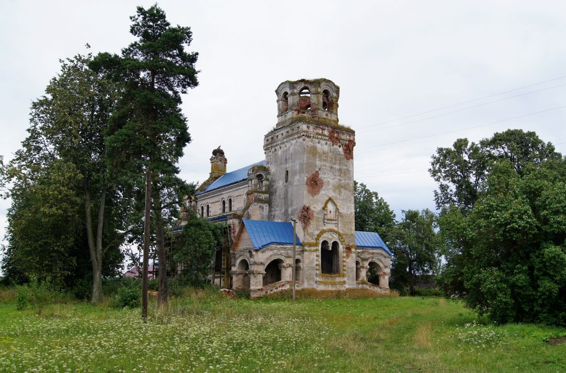 Церковь Успения Пресвятой Богородицы, Зарево (Хиславичский район, Смоленская область). фасады