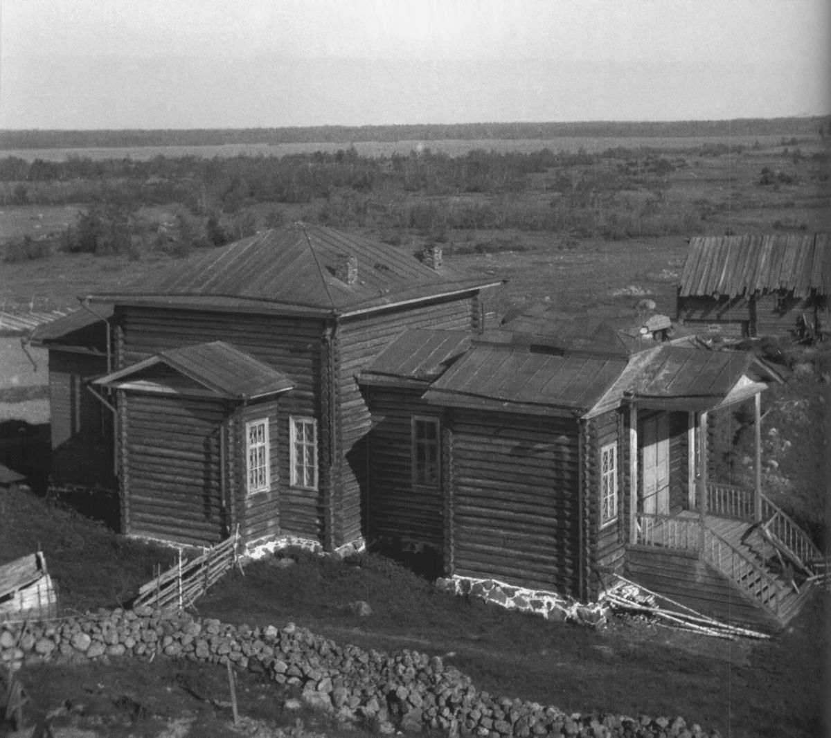 Церковь Варвары великомученицы (новая), Раньково (Яндомозеро) (Медвежьегорский район, Республика Карелия). архивная фотография, Фото 1943 года из фондов Kansallisarkisto. Автор Lars Pettersson 