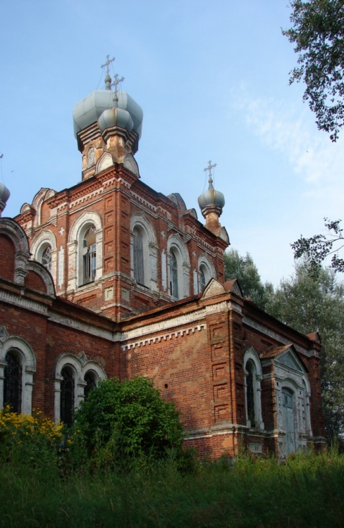 Церковь Михаила Архангела, Зарубенки (Смоленский район, Смоленская область). архитектурные детали